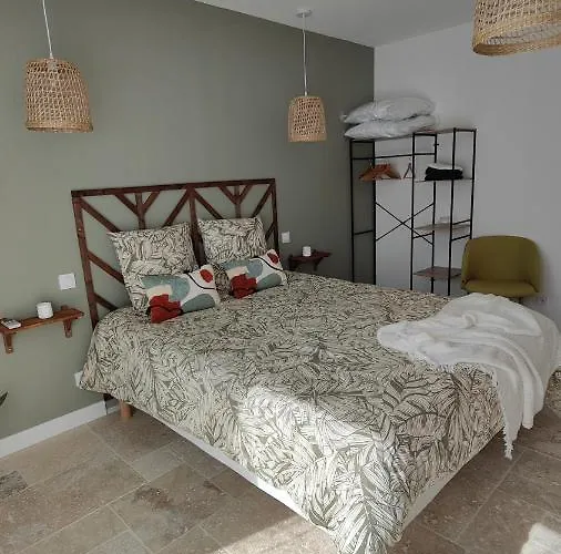 D Hotes Veneris Bed & Breakfast 4*