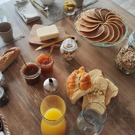 D Hotes Veneris Bed & Breakfast *